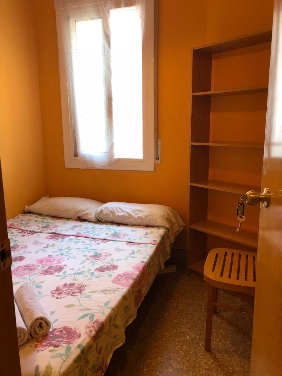 Motorsport Barcelona Hostel Luaran gambar
