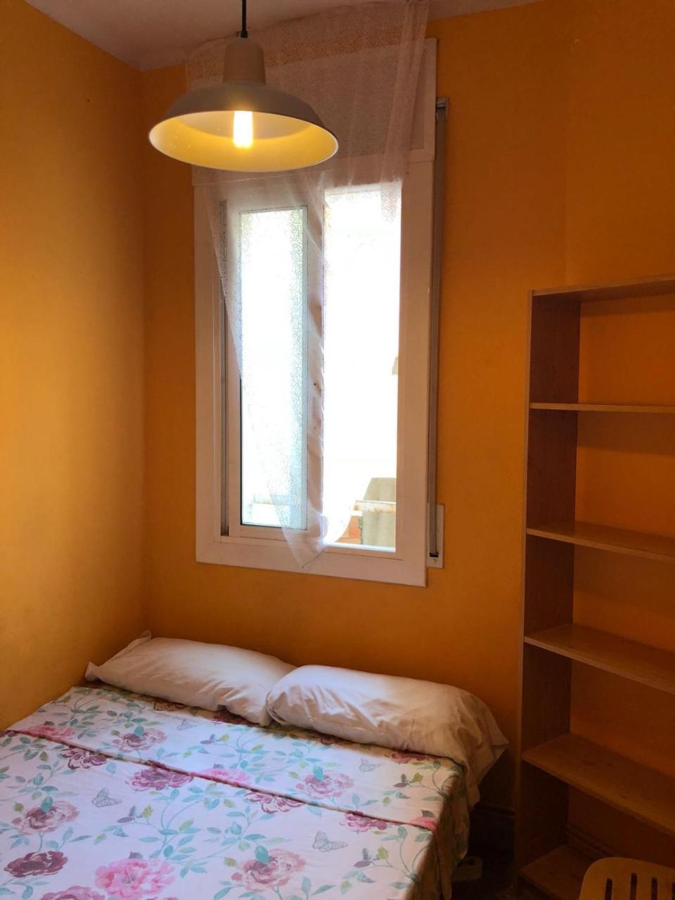 Motorsport Barcelona Hostel Luaran gambar