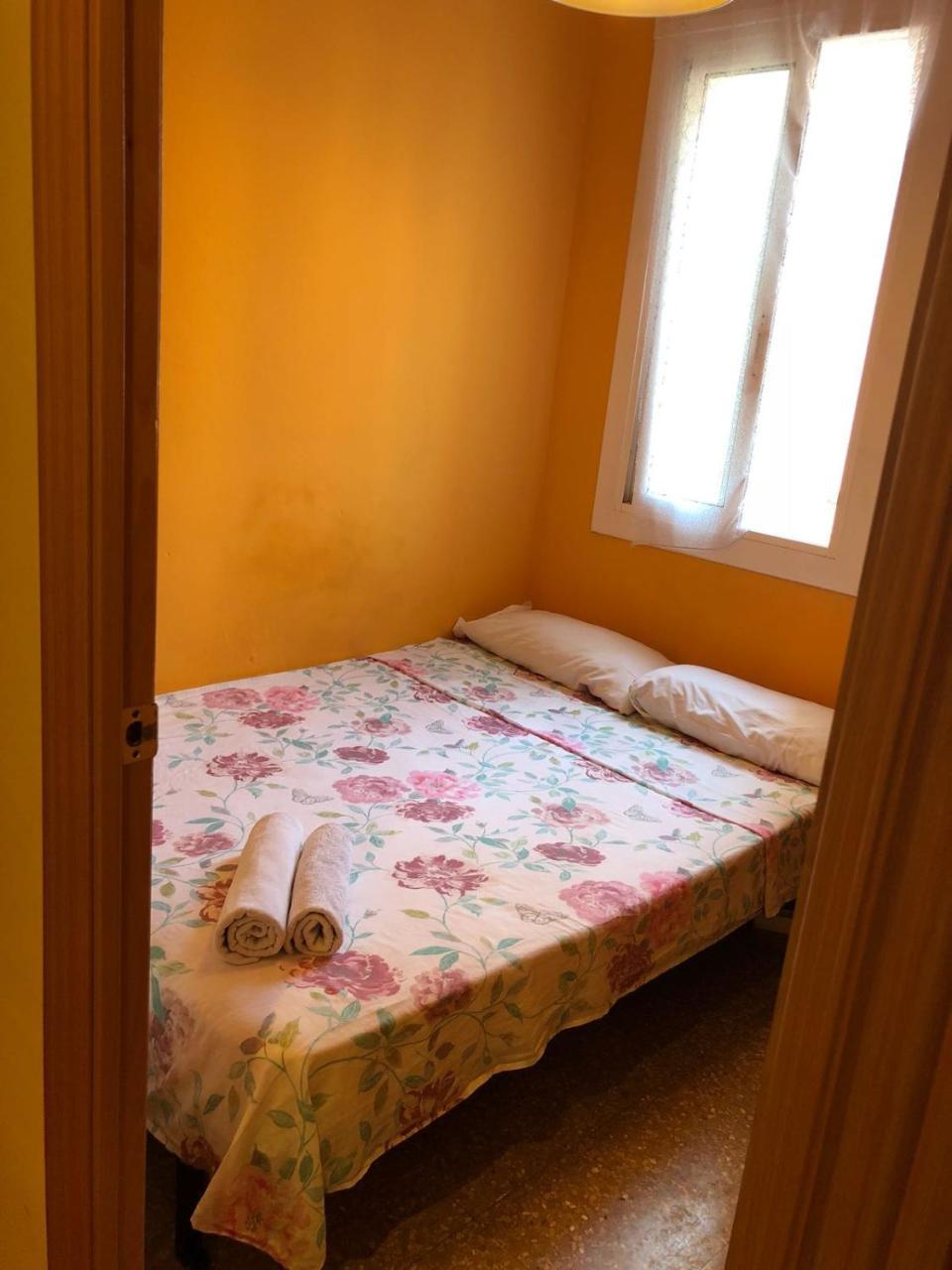 Motorsport Barcelona Hostel Luaran gambar